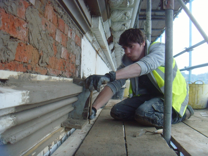 S Preece & Sons creating an insitu external lime plaster moulding on a heritage building